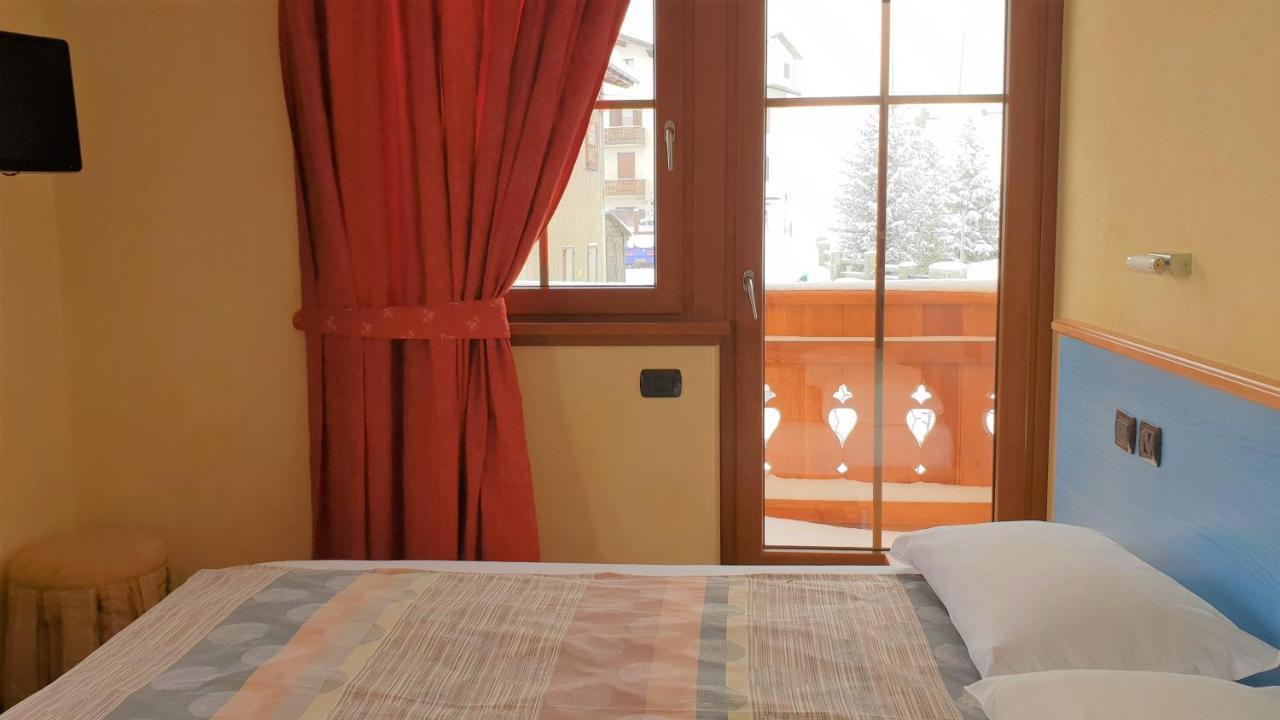 Alpino Lodge Bivio Ливиньо Экстерьер фото