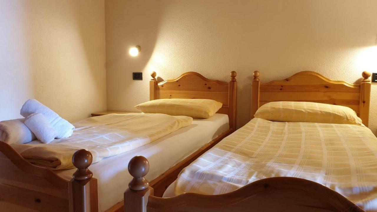 Alpino Lodge Bivio Ливиньо Экстерьер фото