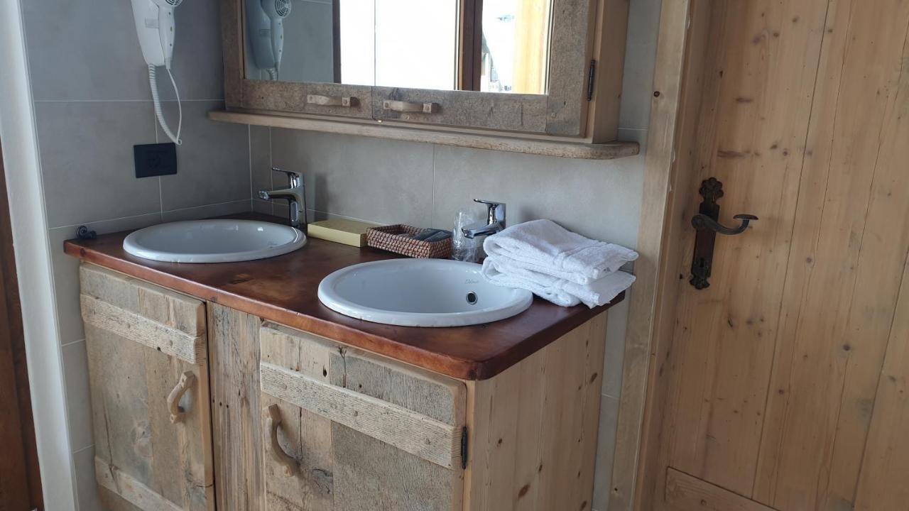 Alpino Lodge Bivio Ливиньо Экстерьер фото